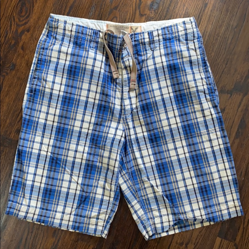 American Eagle Shorts Size 38